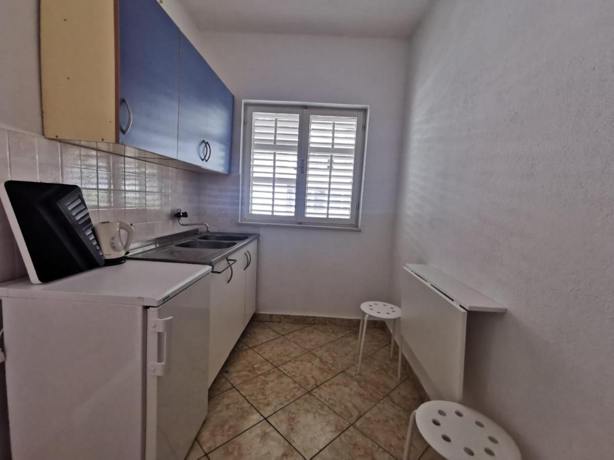 Apartments Angela Makarska Zimmer foto